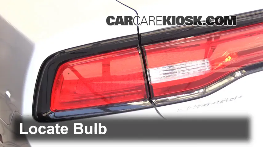2013 Dodge Charger SE 3.6L V6 FlexFuel Lights Reverse Light (replace bulb)